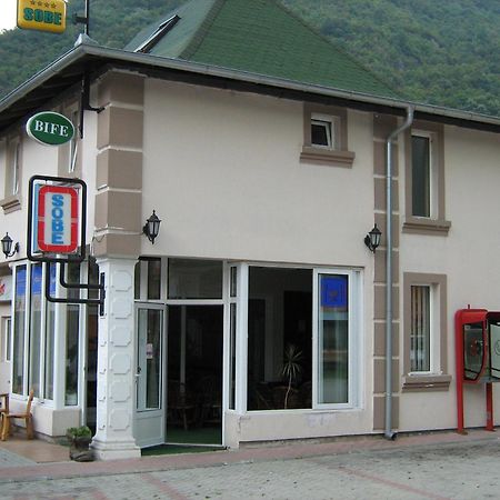 Sobe Za Izdavanje Blef Ovcar Banja Exteriér fotografie